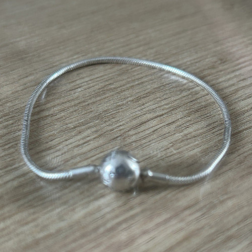 Pandora essence snake chain