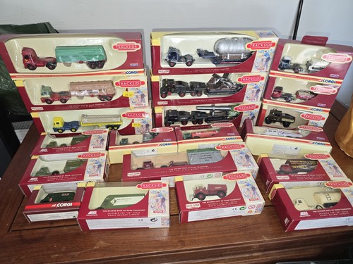 Corgi and lledo trackside - corgi, lot