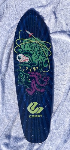 Vintage comet - 33’x9.5’,