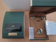 Emerald Green jewellery set in Beautiful Box Necklace Earrings Seasonal Gift new