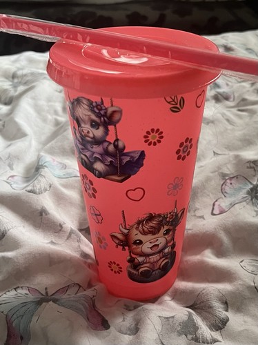 Plastic cup lid - plastic, straw