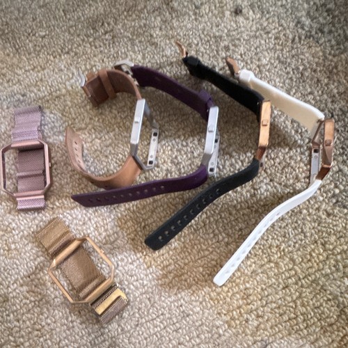 Lot fitbit watch - watch, two-piece