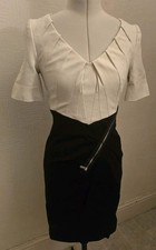 Stunning Vintage Karen MILLEN NEW WAVE WIGGLE ZIP DETAIL SIZE 10 BLACK CREAM