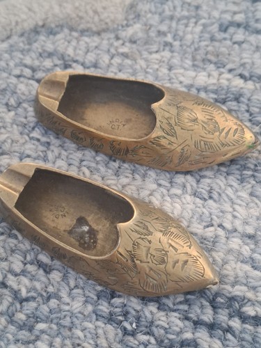 Antique vintage etched - antique/vintage, solid