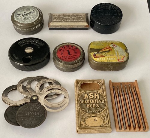 Quirky group tins - quirky, of