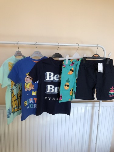 Yrs bnwt boys - yrs,