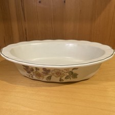 Vintage Marks And Spencer Autumn Leaves Oval Pie Dish. Good used. 24 cm