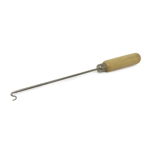 Clock pivot locator tool - pivot,