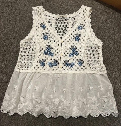White lace top - white,