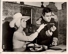 ORIGINAL CINEMA VINTAGE STILL