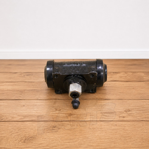 Wheel brake cylinder for - for,
