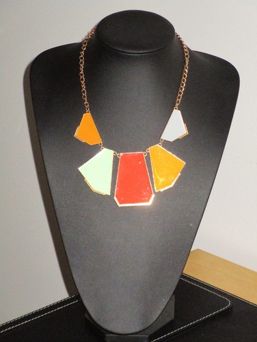 Gold tone necklace chunky - gold,