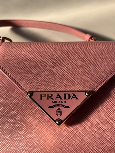 Prada saffiano pink leather - saffiano,