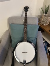 Stagg 5 string banjo With Case