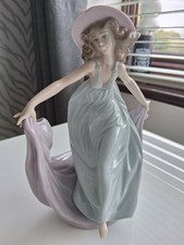 Lladro Porcelain Figurine -