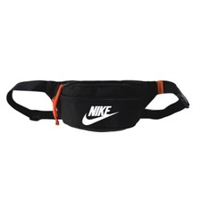 Nike Heritage Shoulder