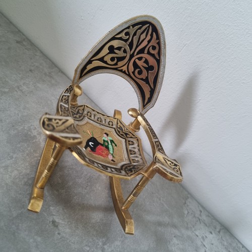 Vintage matador bull - matador,