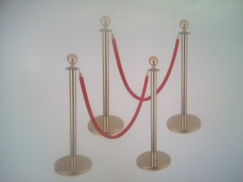 Berverra 4pcs stanchions with - stanchions,