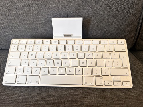Apple ipad keyboard - apple, a1359