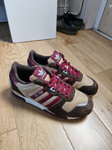 Adidas 700 brown red - adidas, brown/red/gold