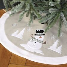 White Festive Friends