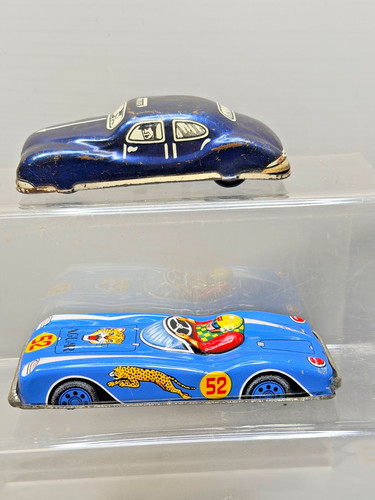 Antique tin plate toy - plate,