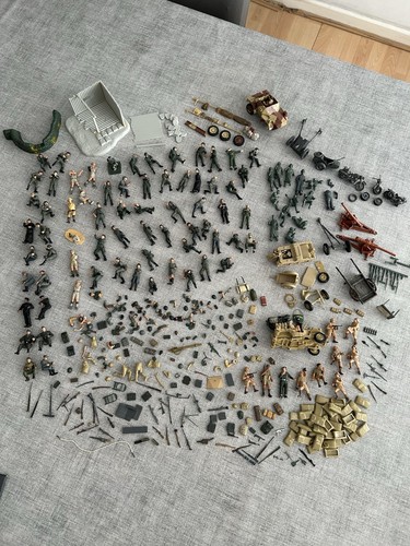Huge bundle toy soldiers - bundle, of