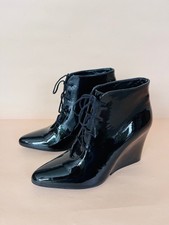 Robert Clergerie brand new black patent leather boots. RRP: £450.Size UK3.5