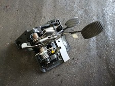 FIAT 500 HYBRID PEDAL BOX