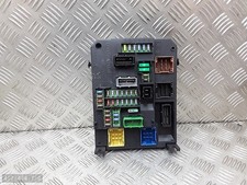 2014 PEUGEOT 308 FUSE BOX