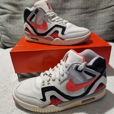 Nike Air Tech Challenge 2