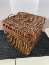 Vintage Wicker Picnic Basket