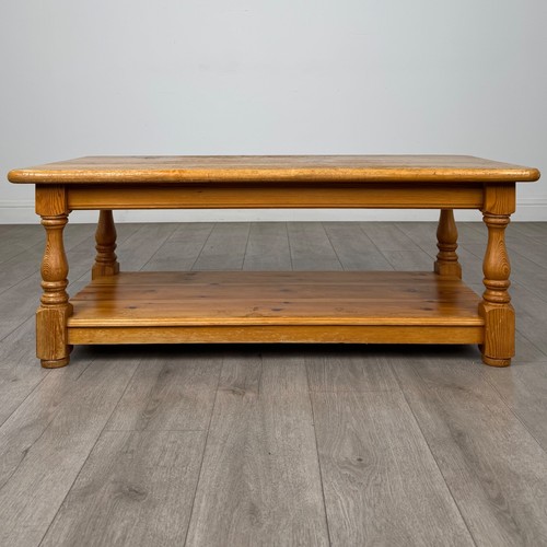 Vintage 20th century - 20th, farmhouse