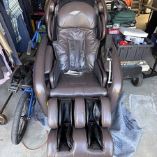 OS-3D Brown Osaki Pro Cyber