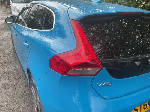 Volvo v40 design - v40,