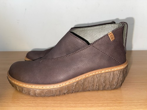 New naturalista woman - new, el