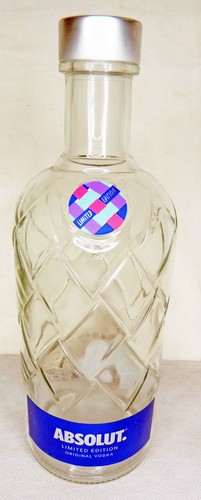 Absolut vodka spirit - vodka,