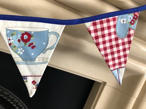 Shabby chic tea cups bunting - chic,