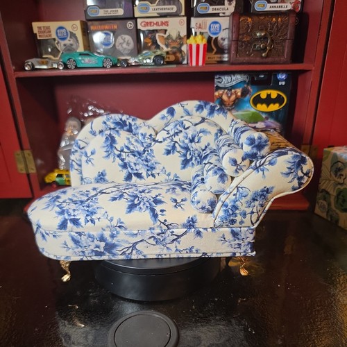 Blue white floral chaise - blue/white,