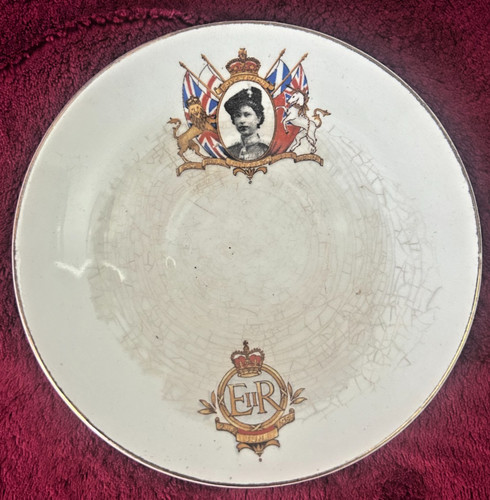 Caroline ware queen - queen, elizabeth
