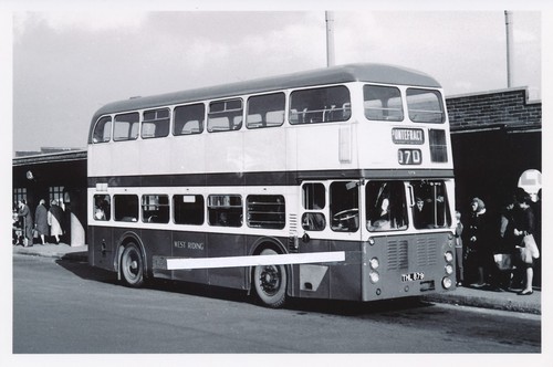 195f 6x4 bus - bus, west