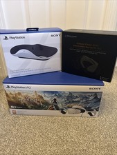 Sony PlayStation VR2 Headset, Charging station And Comfort Headset Bundle PSVR2