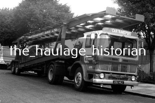 Thh truck photos aec car - thh,