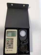 Tenmars YFE YF-170 Digital Light Meter