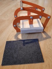 A5 Lino Press: relief lever