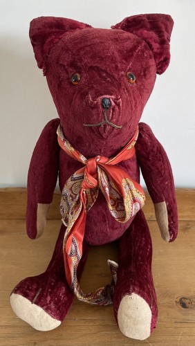 Large vintage old - vintage, red