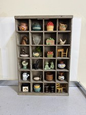 VTG Wood Wall Trinket Shelf