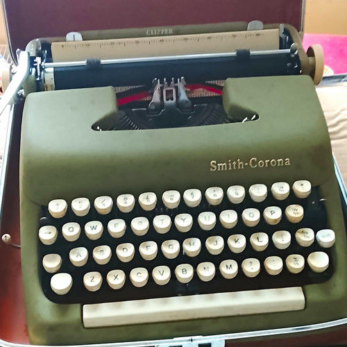 Smith corona clipper - clipper, vintage