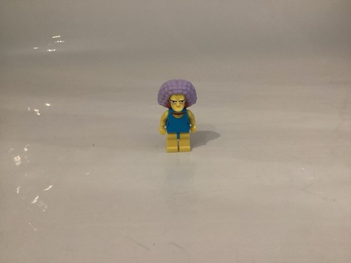 Lego selma bouvier - bouvier, minifigure