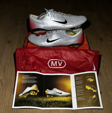 Nike Mercurial Vapor III MV FG Size 11 Bag, Box And Book Included